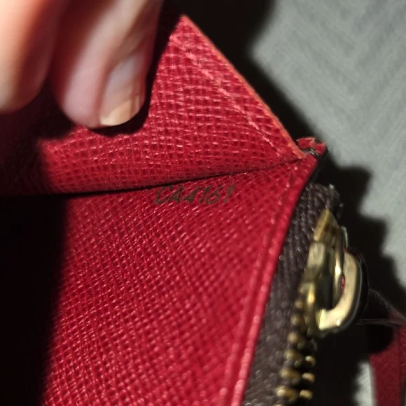 Louis Vuitton Brown Monogram Long Wallet - Picture 16 of 16